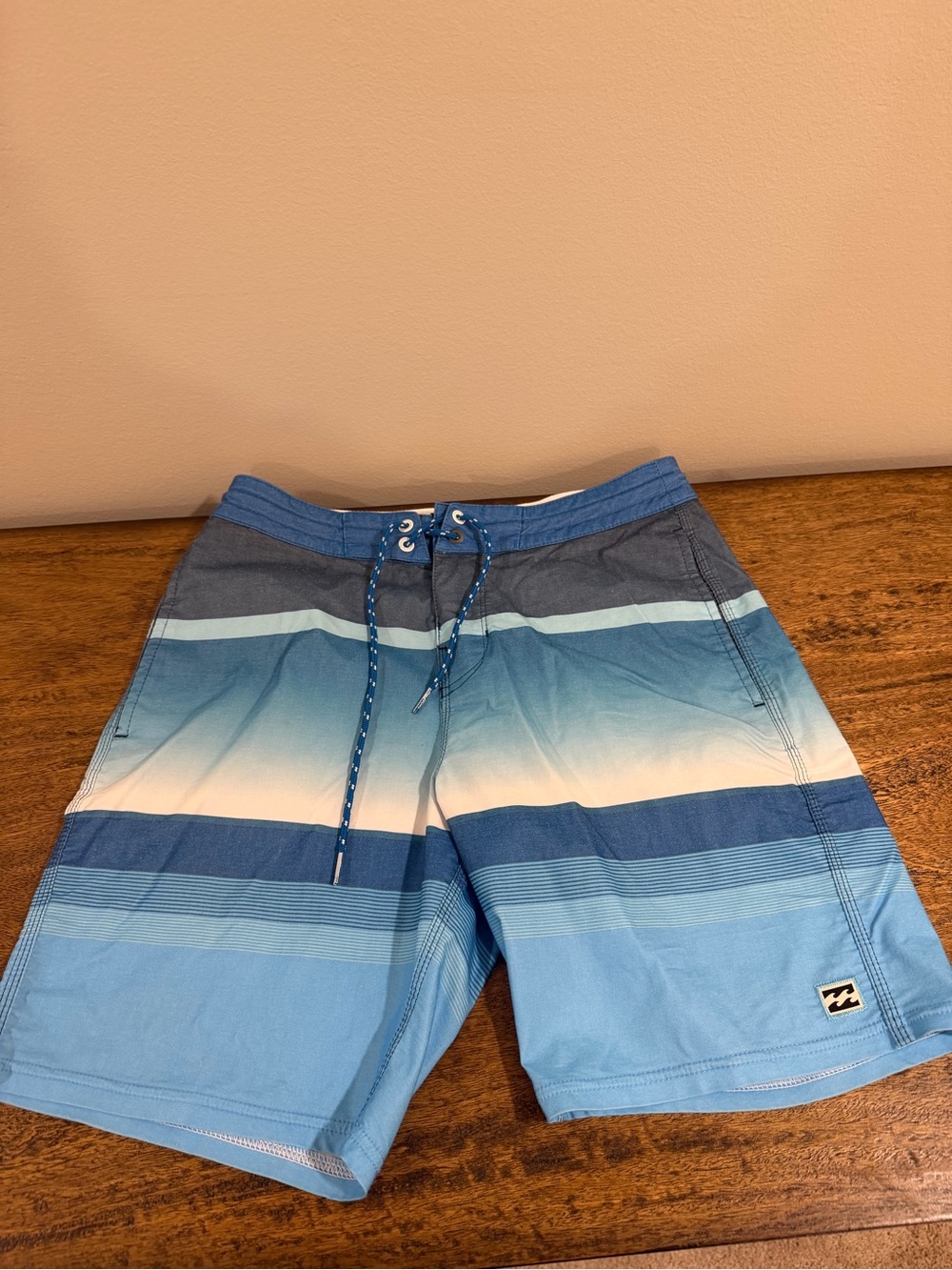 BILLABONG mens Recycler Series LO TIDES swim board shorts blue size 28